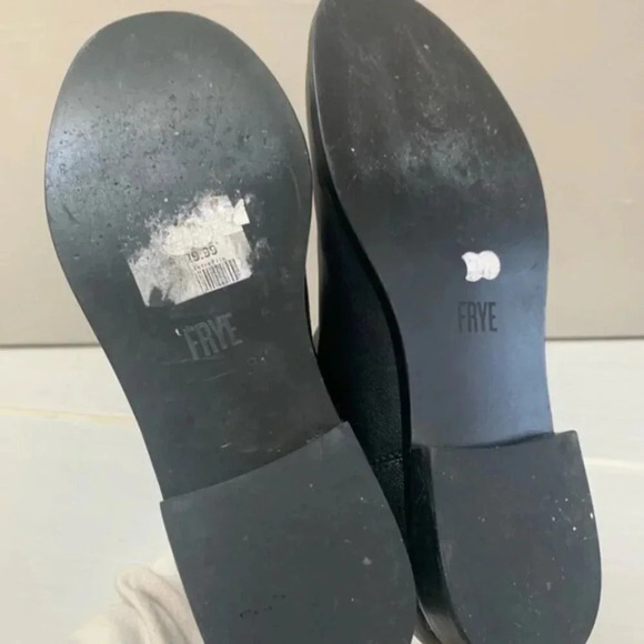 Frye Anna Chelsea Black Leather Ankle Boot Pull On 8.5 - Picture 4 of 10